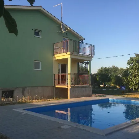 Niky & Tomy Apartment Pula
