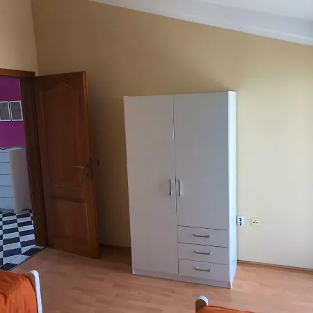 Niky & Tomy Apartment